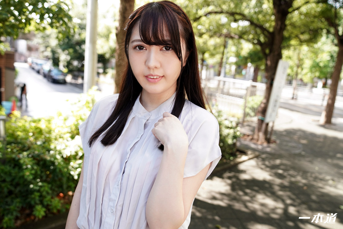 對嫩穴鄰家女孩的內射 - 貼圖 - 性感激情 -