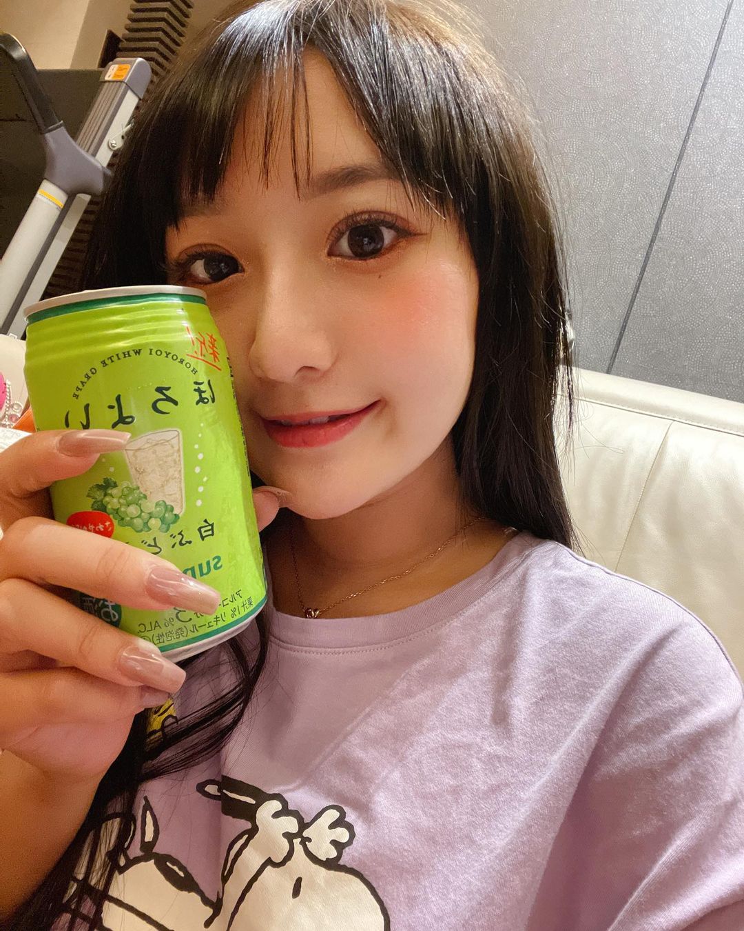 性感可愛「正妹直播主」Joan 琦琦，「34E雪乳」好豐滿，日常健身也太辣！