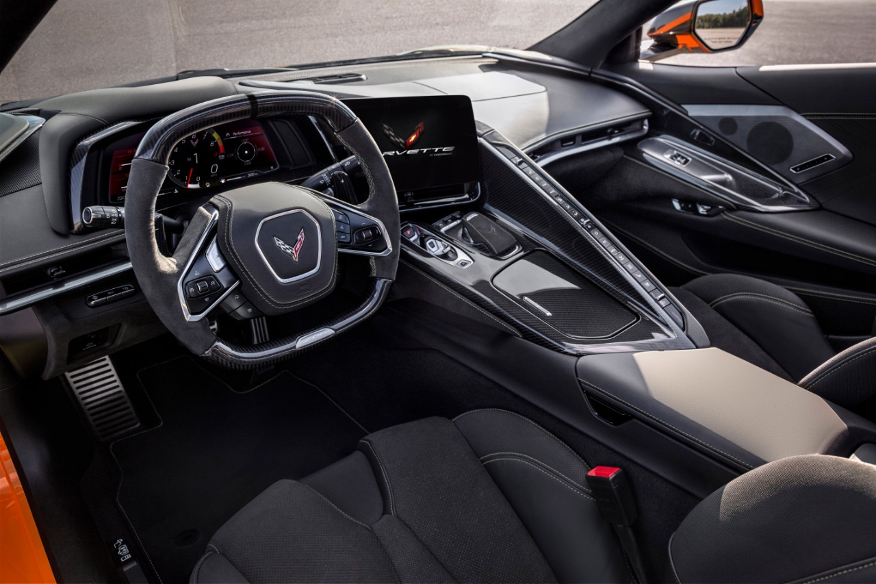 2023-Chevrolet-Corvette-Z06-008.jpg