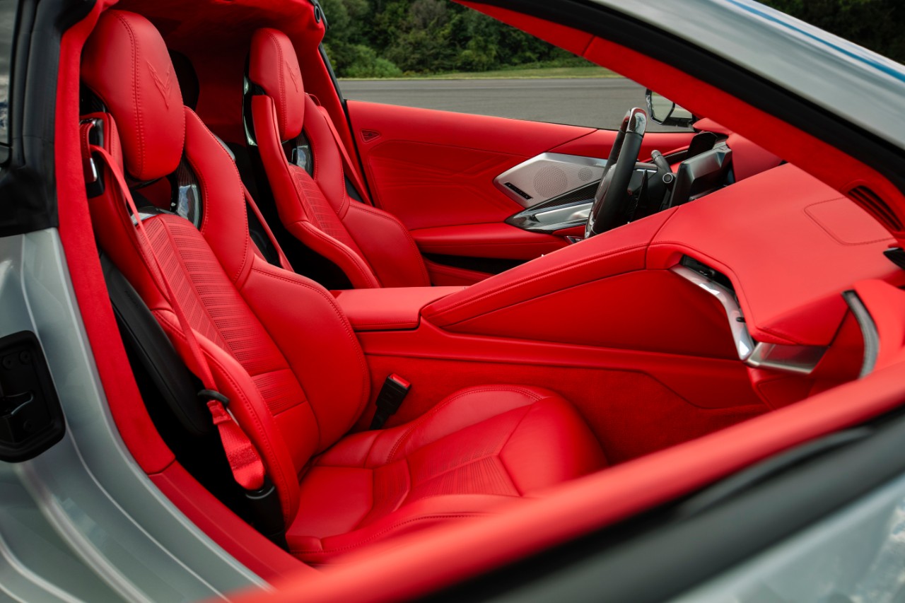 2023-Chevrolet-Corvette-Z06-020.jpg