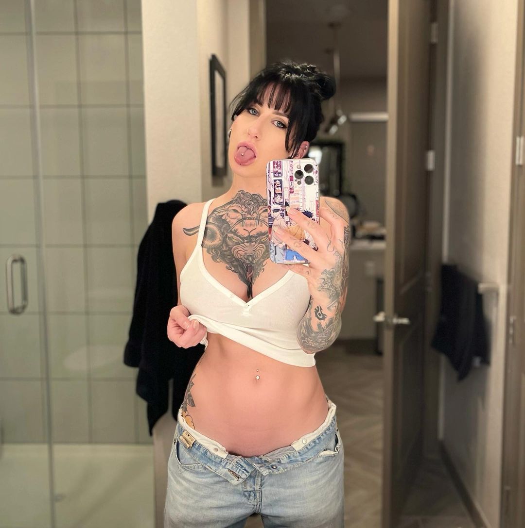 傳奇AV女優強推女兒下海　母女聯手搞3吸　老司機：坐等吃親子丼！