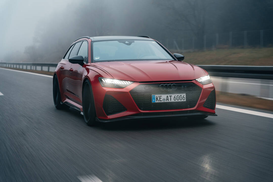 csm_ABT_RS6-S_red_HR22_dynamic_front_743e054ab0.jpeg