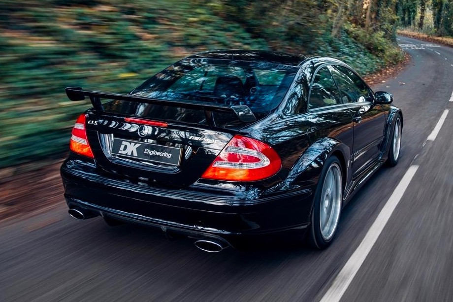 https___hk.hypebeast.com_files_2021_12_mercedes-benz-clk-dtm-amg-for-sale-dk-eng.jpg