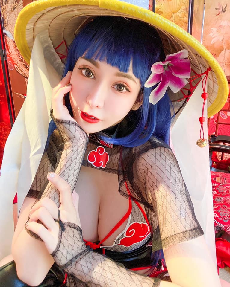 大眼美模「愛佳奈」Cosplay「暗黑版日向雛田」！網友看完搶當鳴人