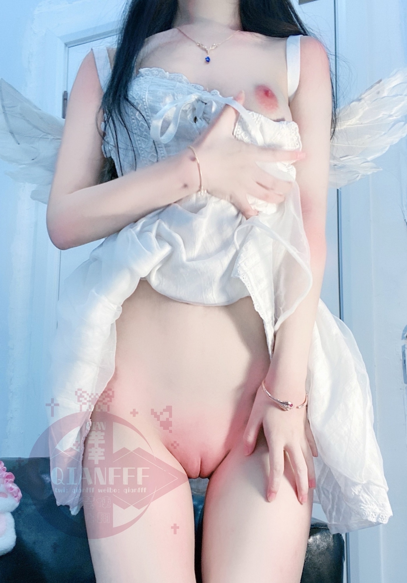 犹 如 芭 比 娃 娃 一 样 推 特 极 品 嫩 妹(芊 芊)(89P) 