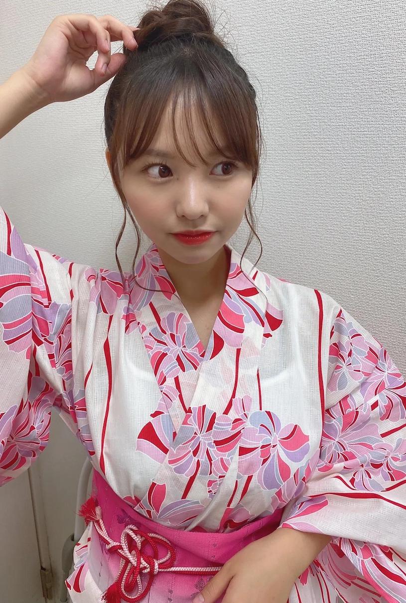 18歲G奶正妹「泳裝解禁」，粉絲直呼：柚子長大了！