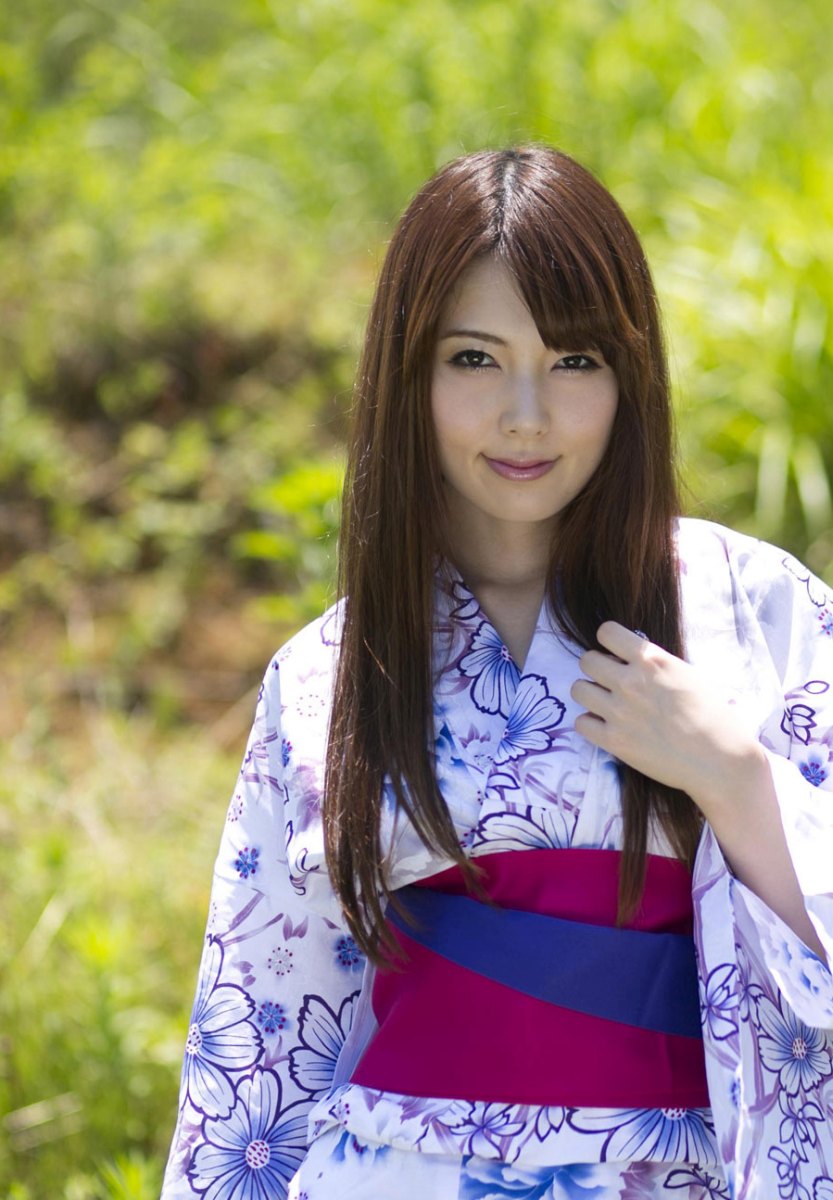 Beauty Yui Hatano shows her attractive young body - 貼圖 - 清涼寫真 -