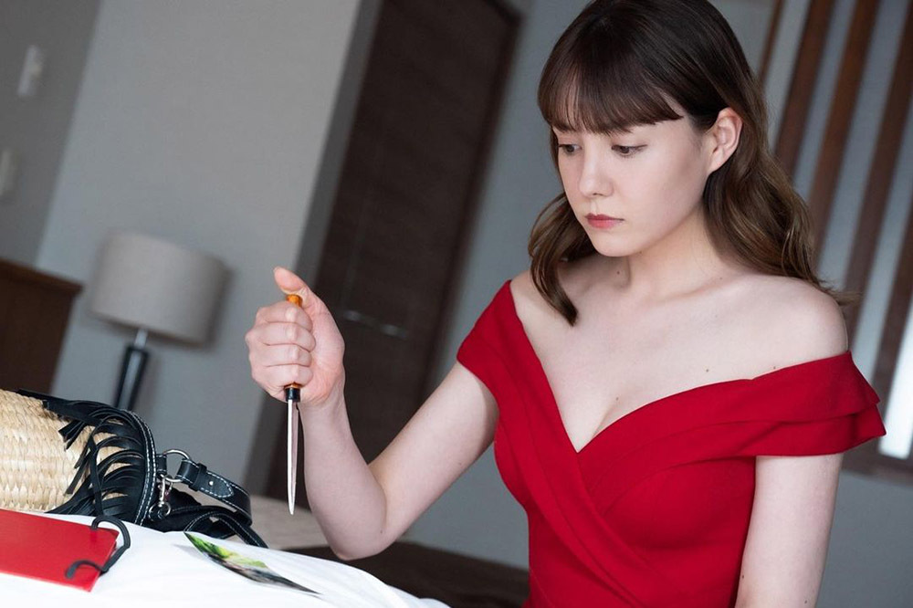 雙層公寓美女!德日混血《トリンドル玲奈》年初將揭露泳衣攝影集! - 亞洲美女 -