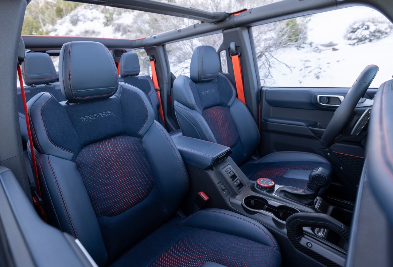 2022 Ford Bronco Raptor_ Rhapsody Blue_02.jpeg 2022 Ford Bronco Raptor_ Rhapsody Blue_02.jpeg