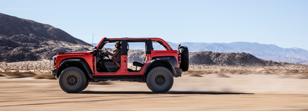 2022 Ford Bronco Raptor_02.jpeg 2022 Ford Bronco Raptor_02.jpeg