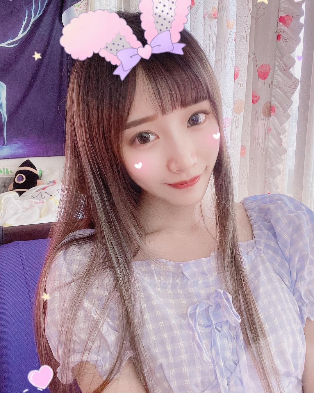 羽球甜心「小皮」辣穿旗袍，「美乳細腰長腿」一次看個夠！