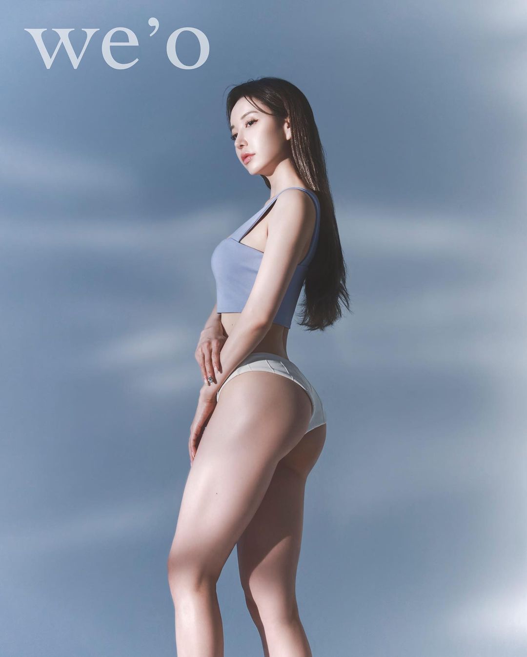 腰瘦屁股翹！「正妹皮拉提斯教練」比基尼秀美乳，頂級S曲線網友狂讚！