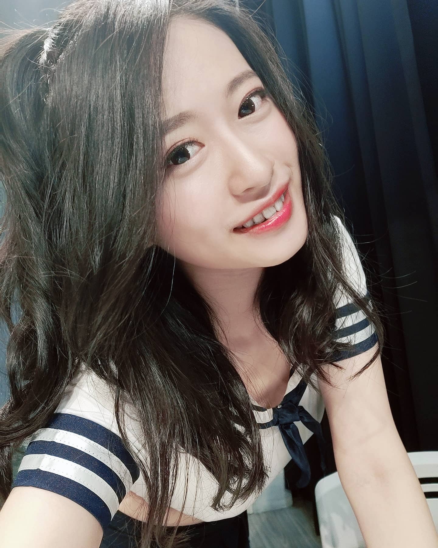【網路收集系列】傻甜長腿妹妹泱錡 - 貼圖 - 絲襪美腿 -