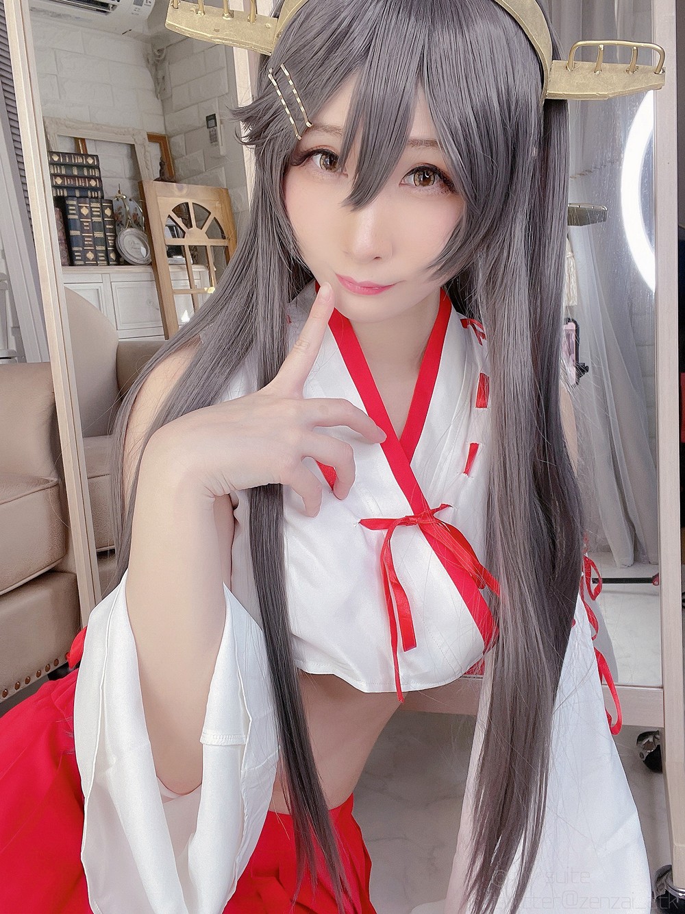 [MySuite (Atsuki)] Haruna Selfies (with video) - COSPLAY -