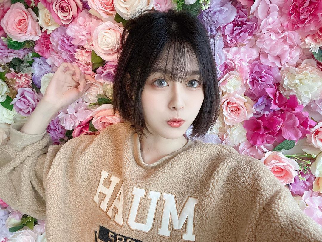 鄰家正妹豆子完美身材加上陽光笑容還有「逆天美乳」完全就是天菜啊！ - 美女圖 -