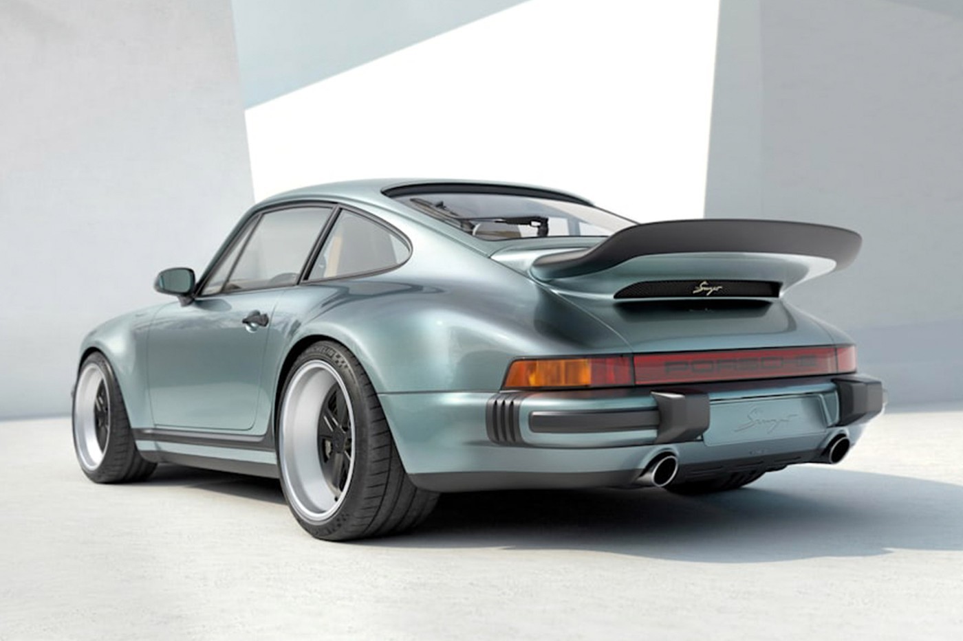 https___hk.hypebeast.com_files_2022_02_singer-porsche-turbo-911-reveal-info-2.jpg