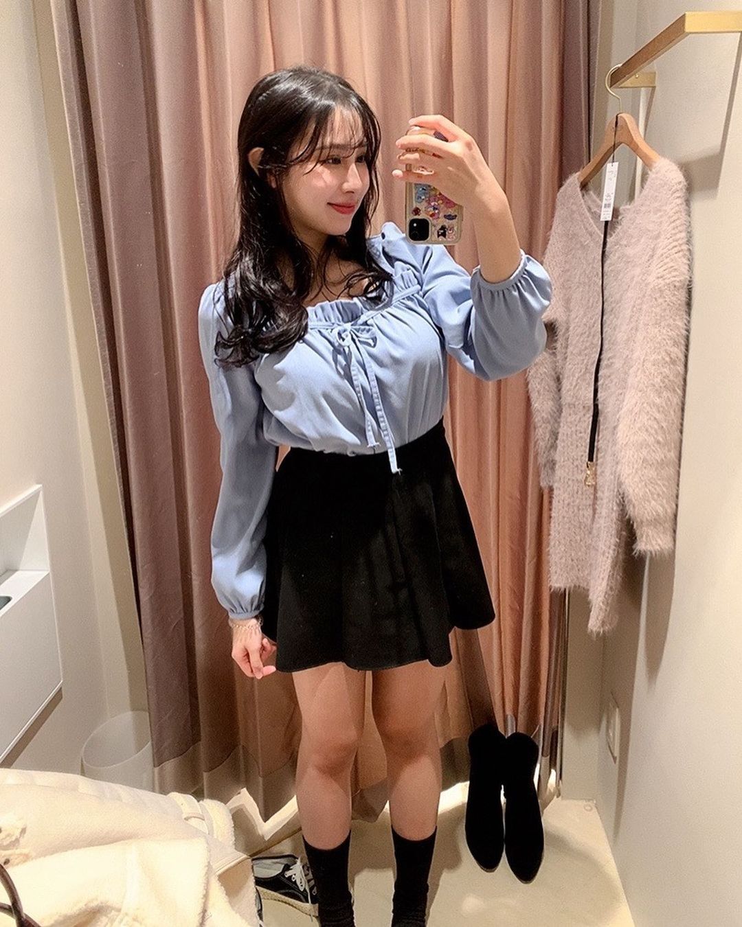 「上圓牙醫」真奶乳型超碩大，甜美笑顏惹網友狂讚：「我需要根管！」