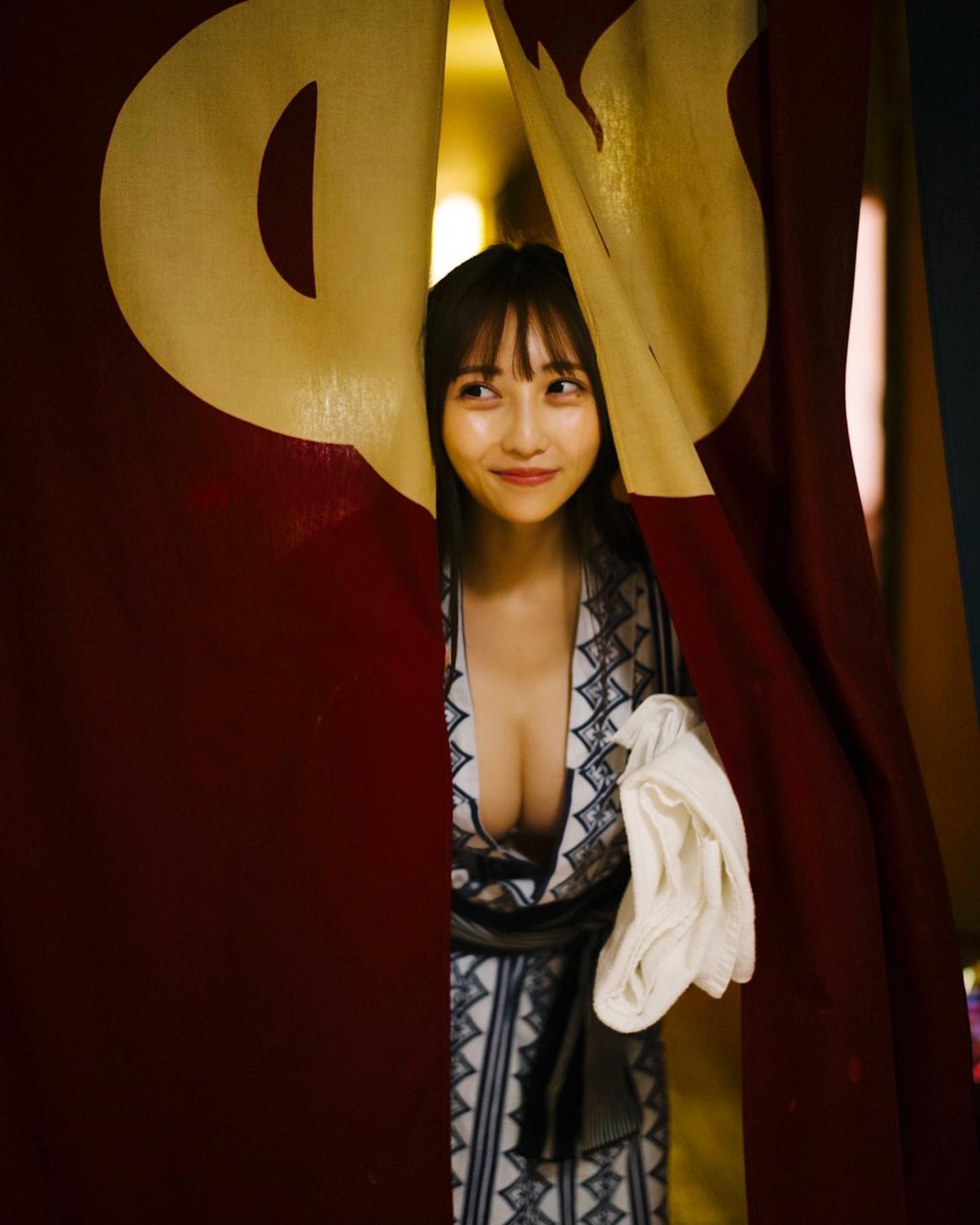 寒流來就是要泡溫泉！巨乳妹「辻りりさ」泡湯流水帳照太惹火