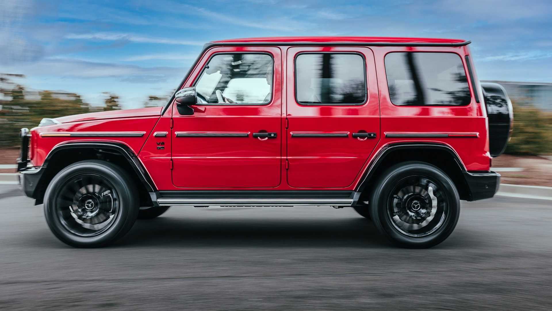 mercedes-benz-g-class-edition-550-red-side.jpeg