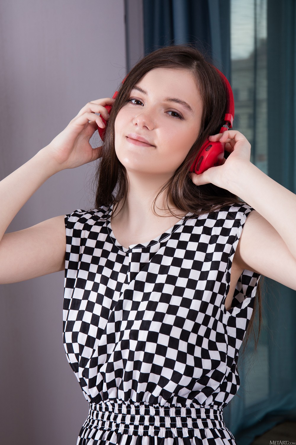 【MetArt】Mar 06, 2022 - Karina Kandy - Tune Out【121P】 - 貼圖 - 歐美寫真 - R18成人站-流量密碼