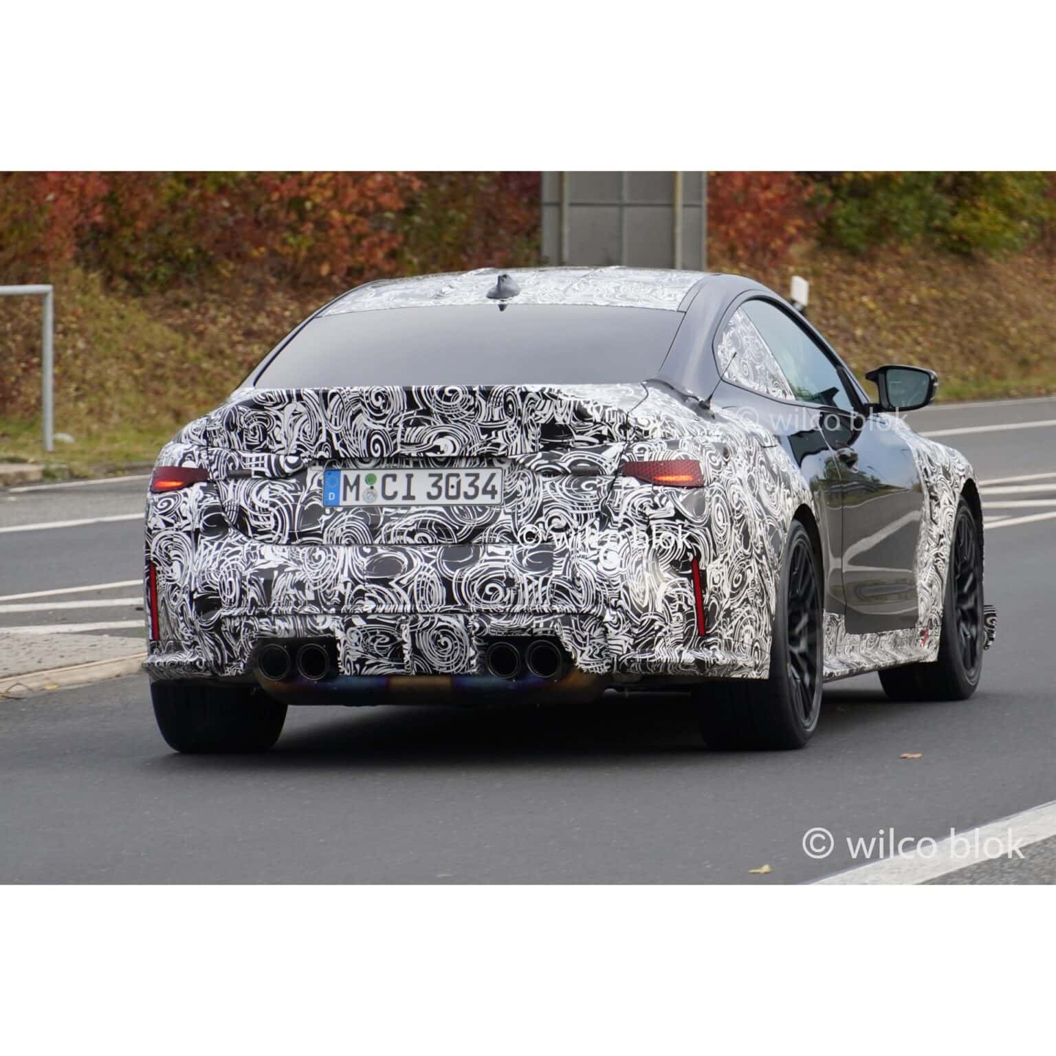 2023-bmw-m4-csl-spy-shots-02-1536x1536.jpeg