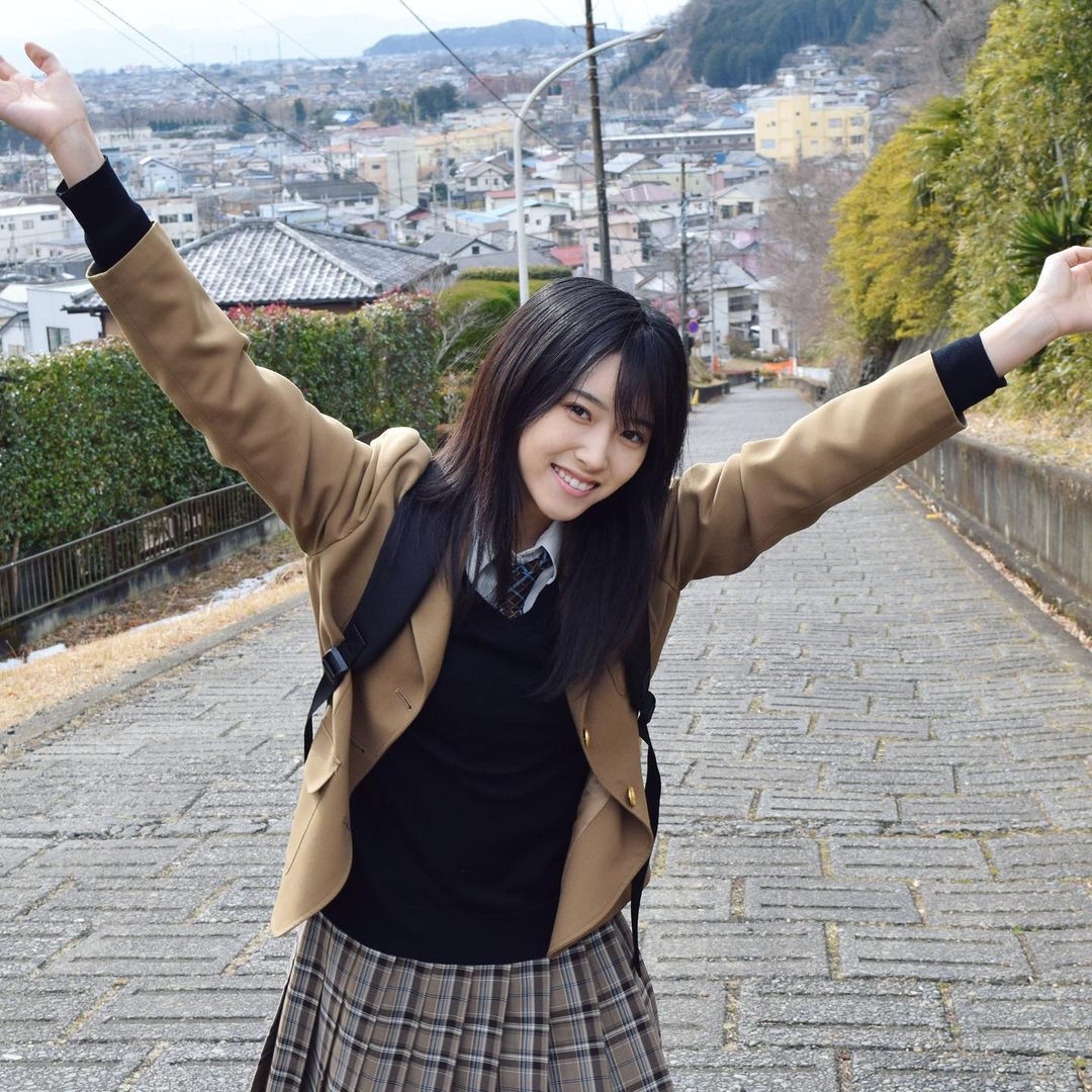 可愛得過分！日本「正妹高中生」今年剛畢業，清新甜美讓網友陷入戀愛！