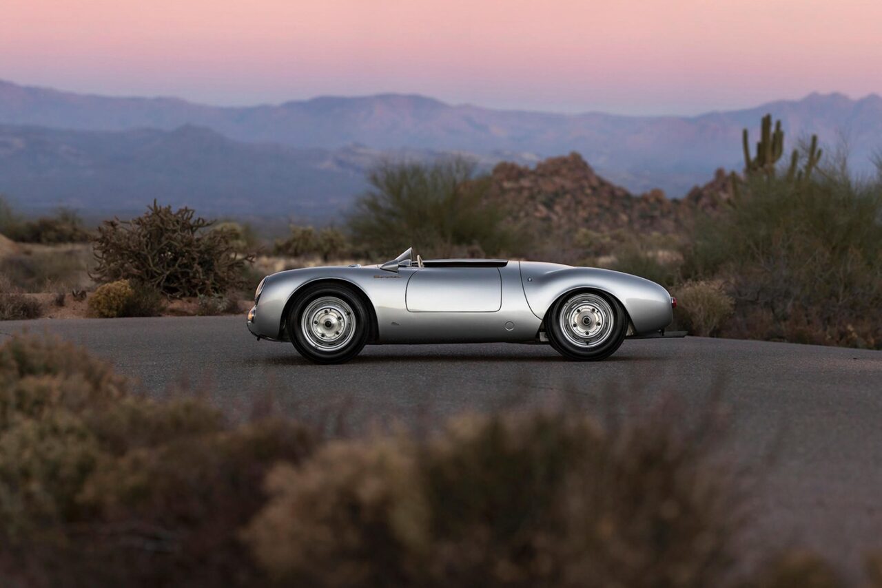 https___hypebeast.com_image_2022_03_bonhams-amelia-island-1955-porsche-550-spyde.jpg