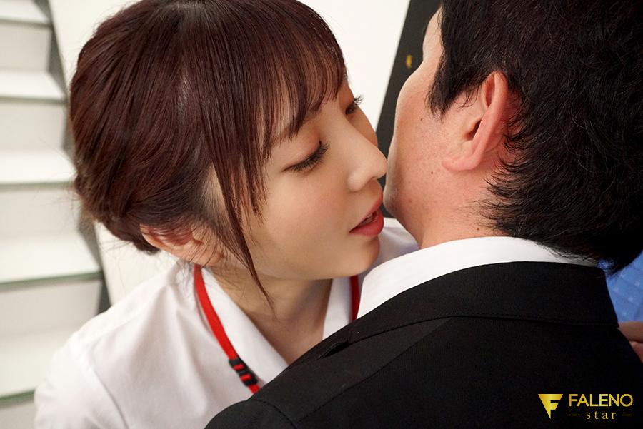 [動圖]月乃さくら  優しくささやき誘惑する勵まし淫語OL耳元で囁く卑猥言葉誘惑！ - 貼圖 - 性感激情 -