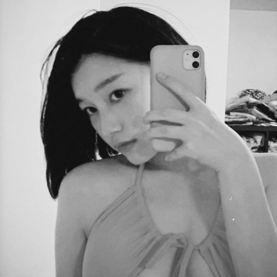 金甌女中「超正學生妹」臉蛋身材都很優！比基尼秀「火辣曲線」讓人大吃一驚！