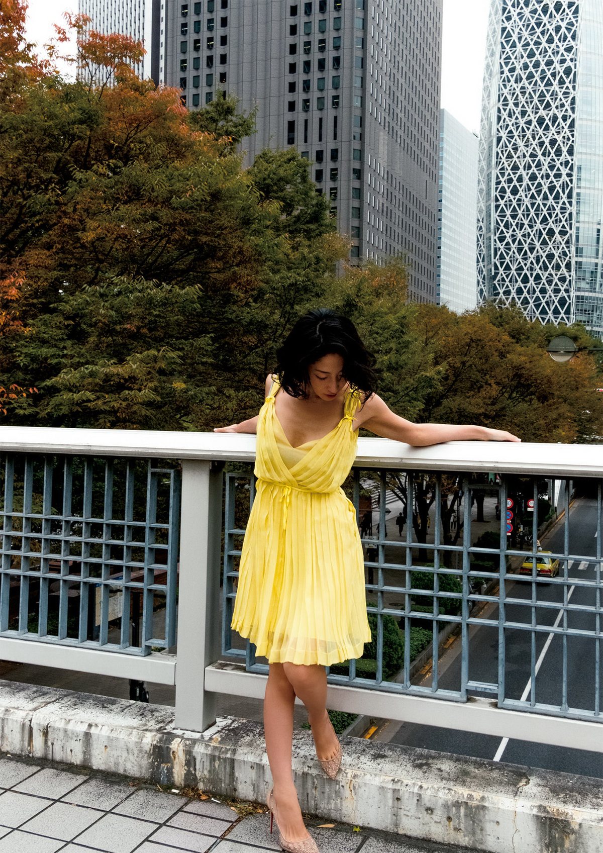 [佐藤寛子] 日本熟女 兩顆饅頭又圓又白 - 貼圖 - 清涼寫真 -