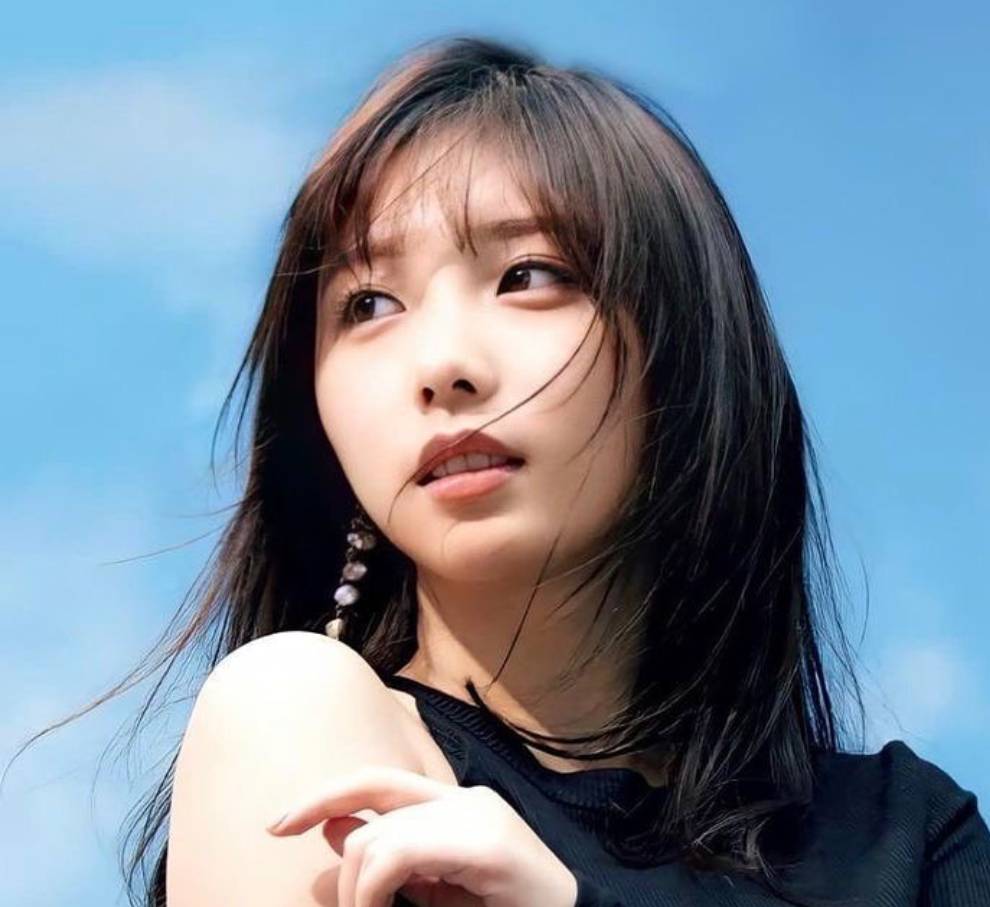 與田祐希 - 亞洲美女 -