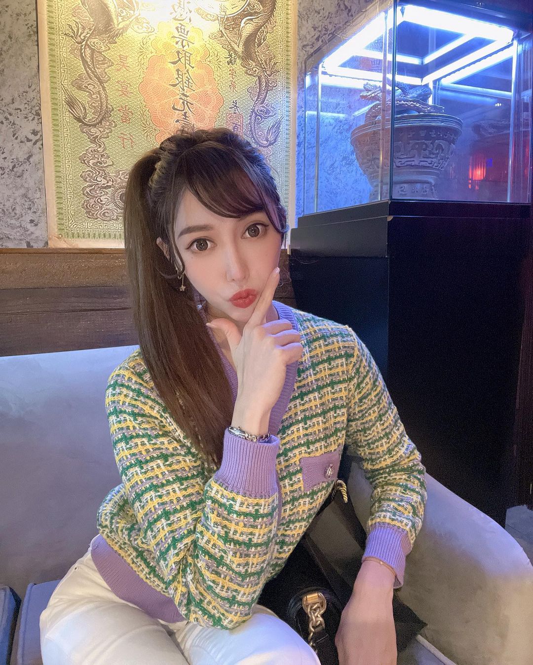 美乳電眼正妹「Kimi」辣曬比基尼！「事業線＋馬甲線」根本無敵！