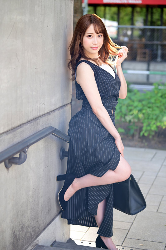【顔面偏差値80オーバー！！】元ご當地アイドル 新婚奧様26歳 濃厚ベロチューで癡女ス... - 貼圖 - 性感激情 -