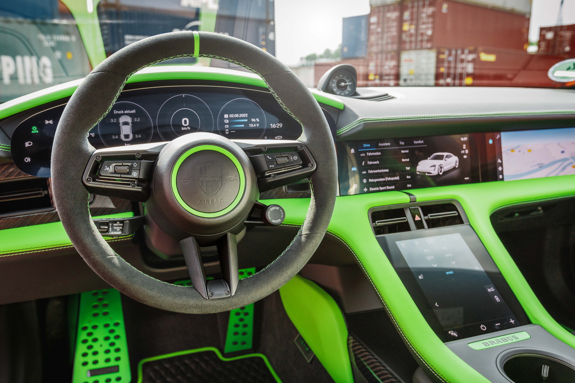 Brabus-Porsche-Taycan-Turbo-S-52.jpeg Brabus-Porsche-Taycan-Turbo-S-52.jpeg