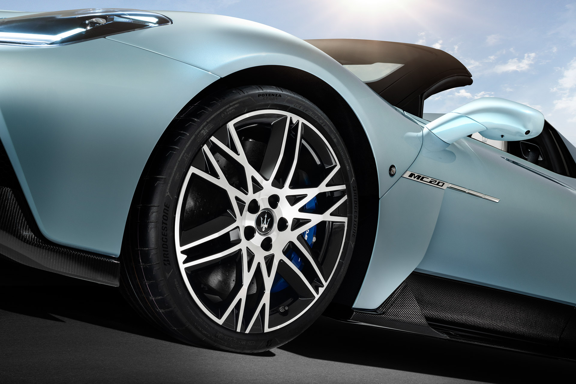 2023-Maserati-MC20-Cielo-00020.jpeg 2023-Maserati-MC20-Cielo-00020.jpeg