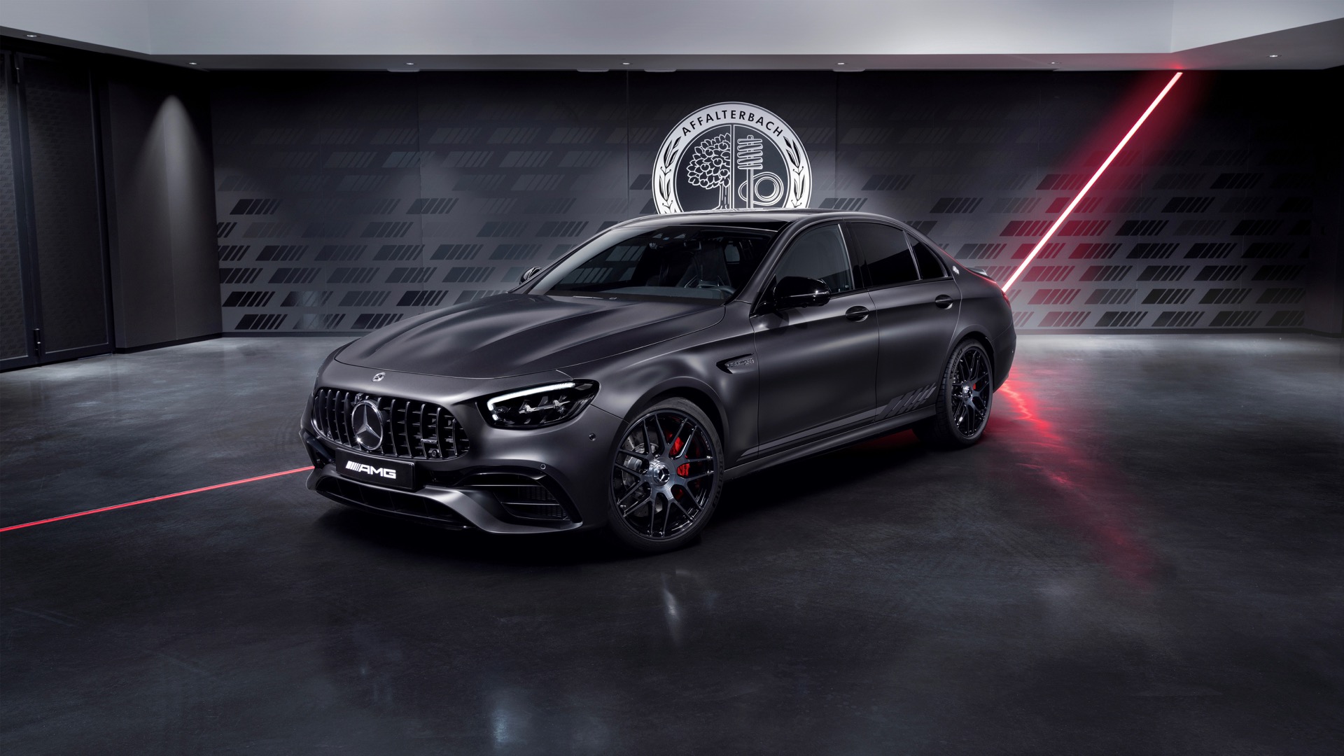 mercedes-amg-e63-s-4matic-final-edition_100843151_h.jpeg