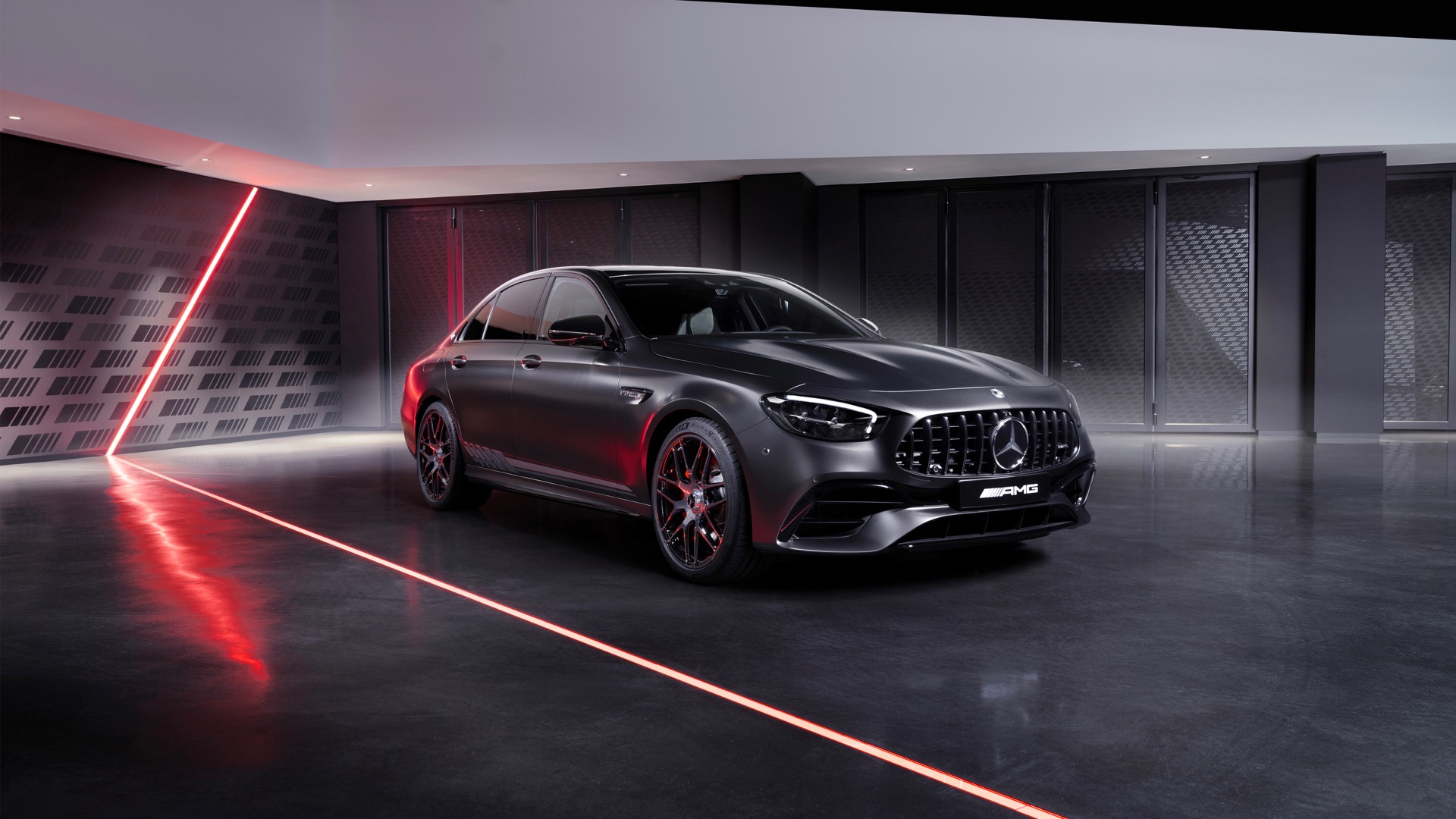 mercedes-amg-e63-s-4matic-final-edition_100843152_h.jpeg mercedes-amg-e63-s-4matic-final-edition_100843152_h.jpeg