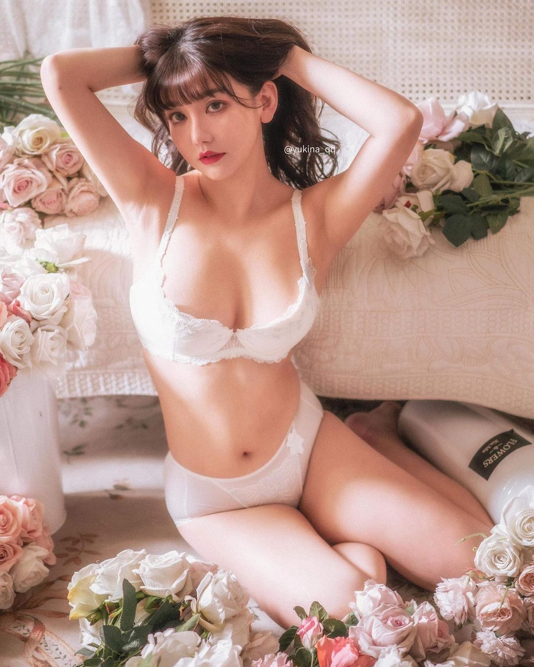 巨乳好Ｑ彈！「Yukina 優熙」挺 F 級美胸出水瞬間，超晃動畫面好養眼！