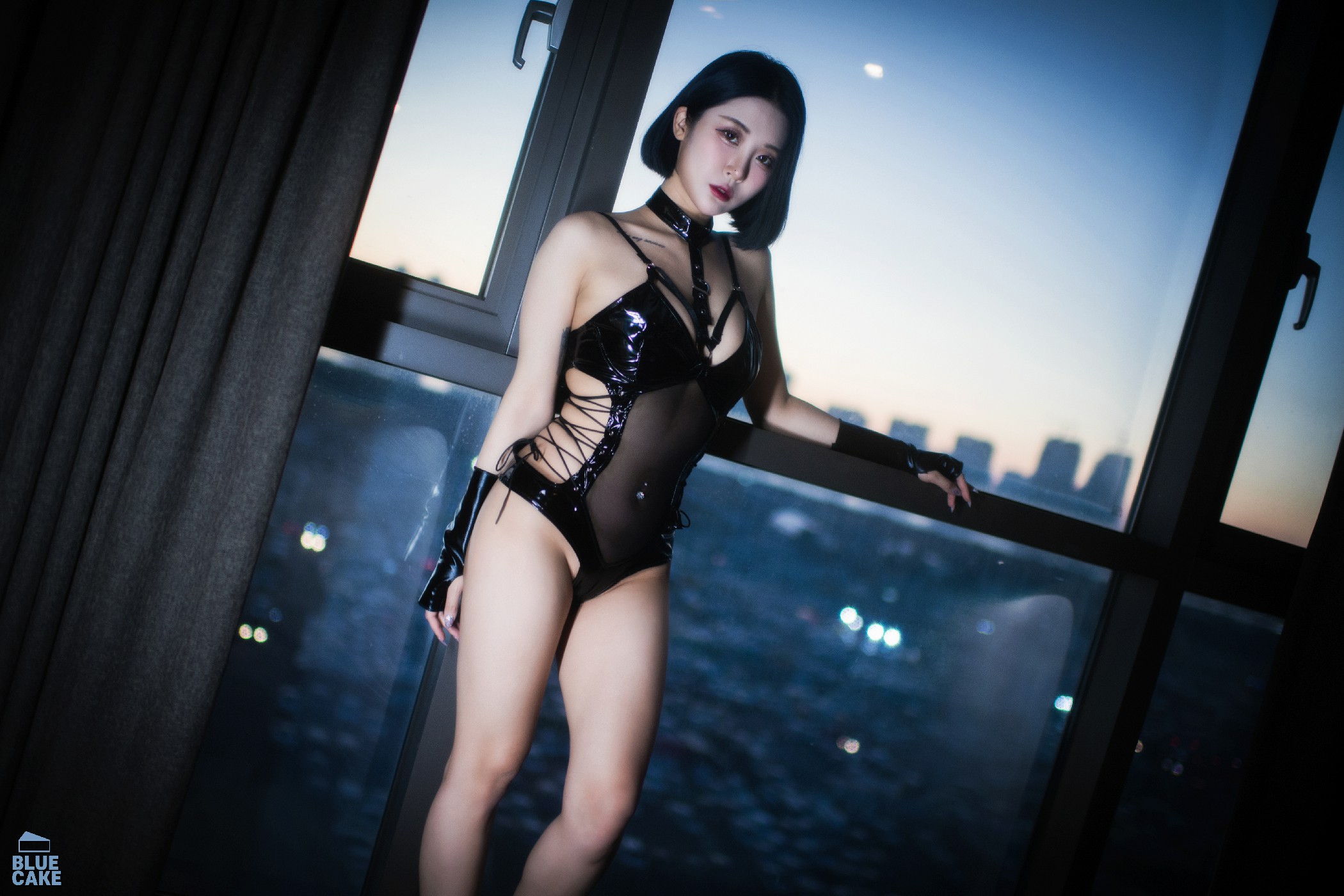 [BLUECAKE] Bomi (보미) - City of Night - 貼圖 - 清涼寫真 -