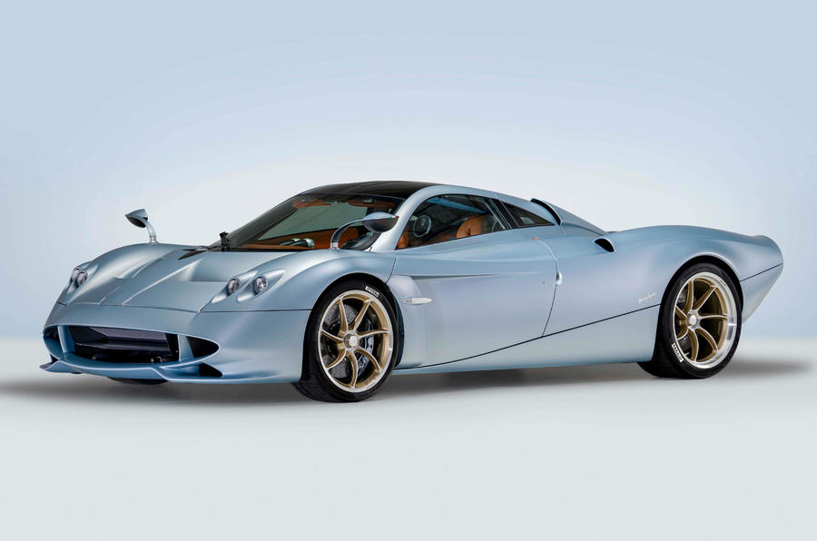 98-pagani-huayra-codalunga-front-quarter.jpeg