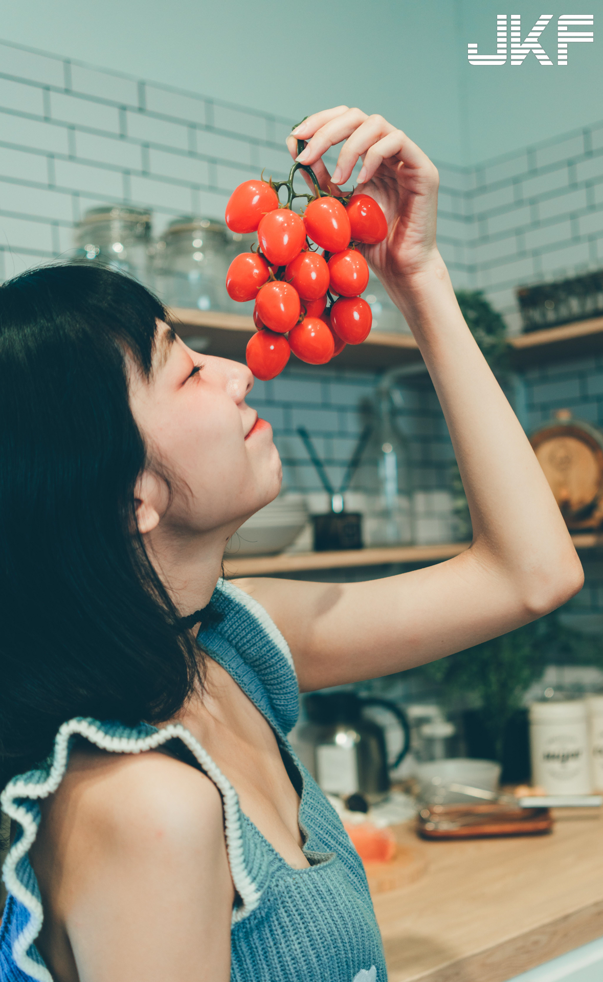 超療癒女友系正妹「翁捲捲」！清純慾望兼具的居家生活，讓你感受滿滿甜蜜！