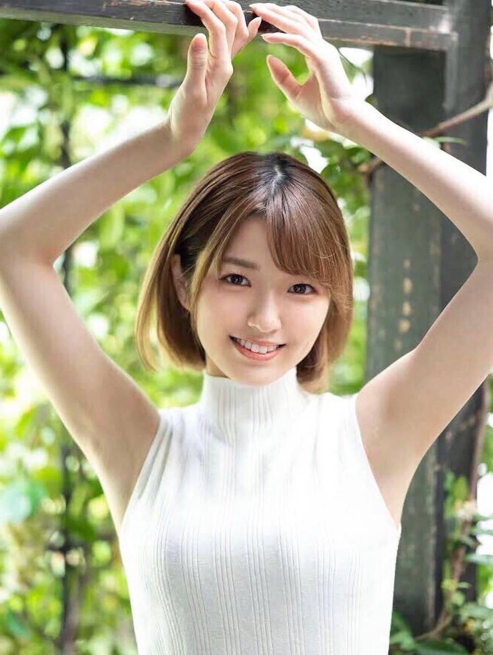 笑容甜美，極富戀愛感--倉本菫(倉本すみれ) - 亞洲美女 -
