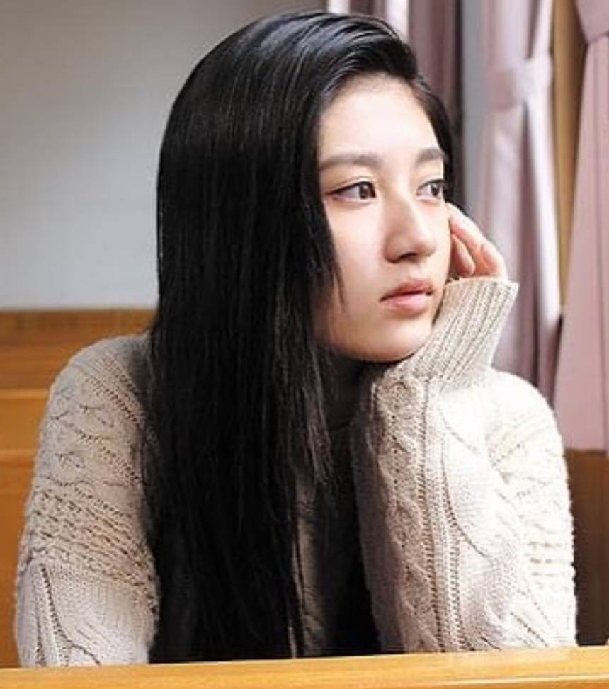 花季般的年齡美麗的女演員--吉田明裡 - 亞洲美女 -