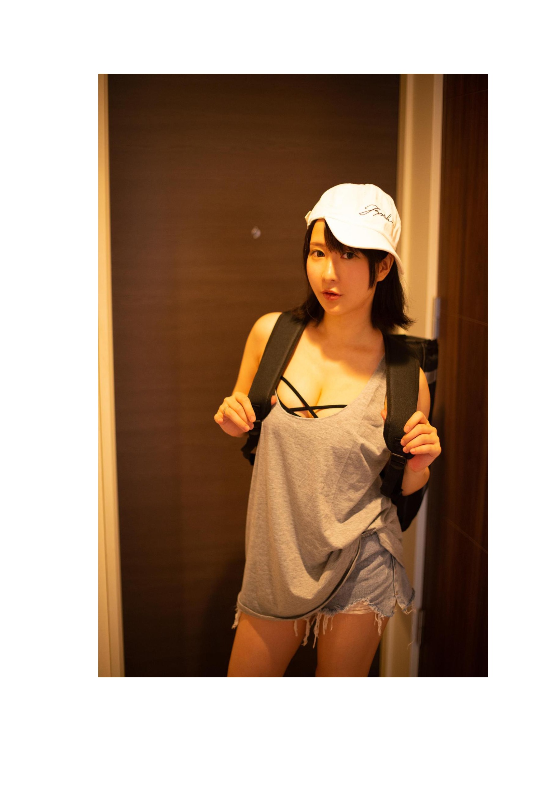明日見未來[Photobook]2023.05.121st寫真集『あすみみ図鑑』増ページ