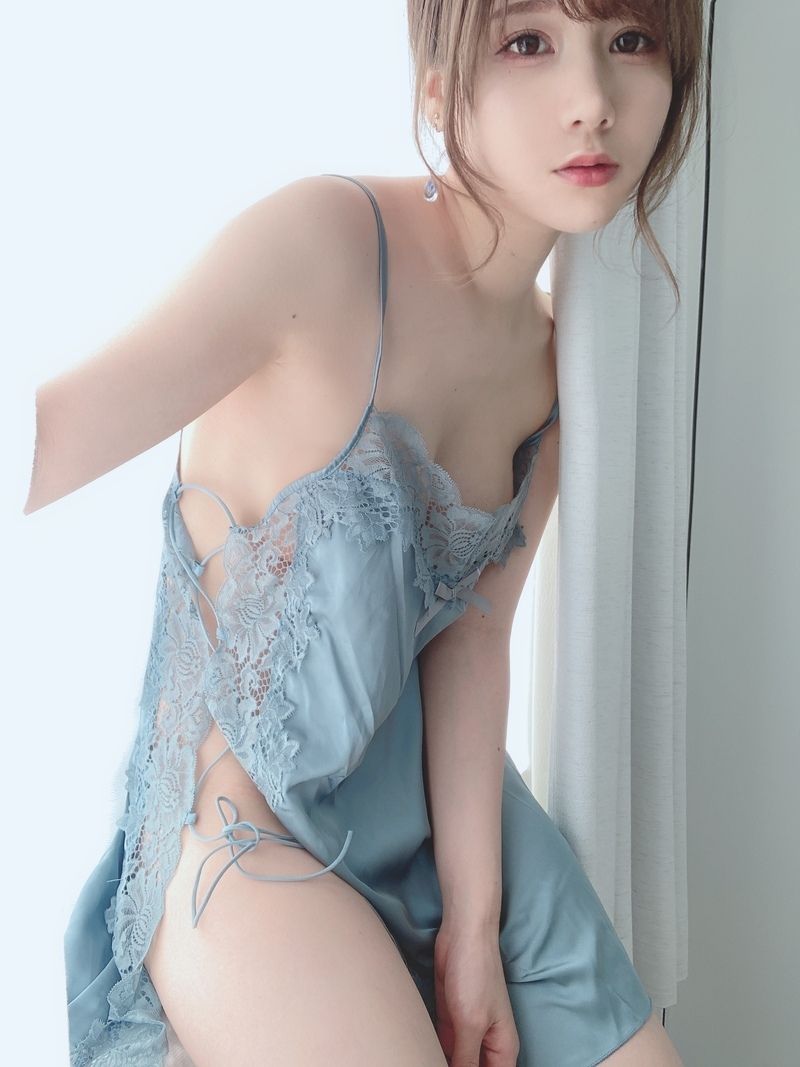 けん研(けんけん)《情趣睡衣+膠衣兔女郎》蠻腰美臀療癒你心 - 貼圖 - 清涼寫真 -