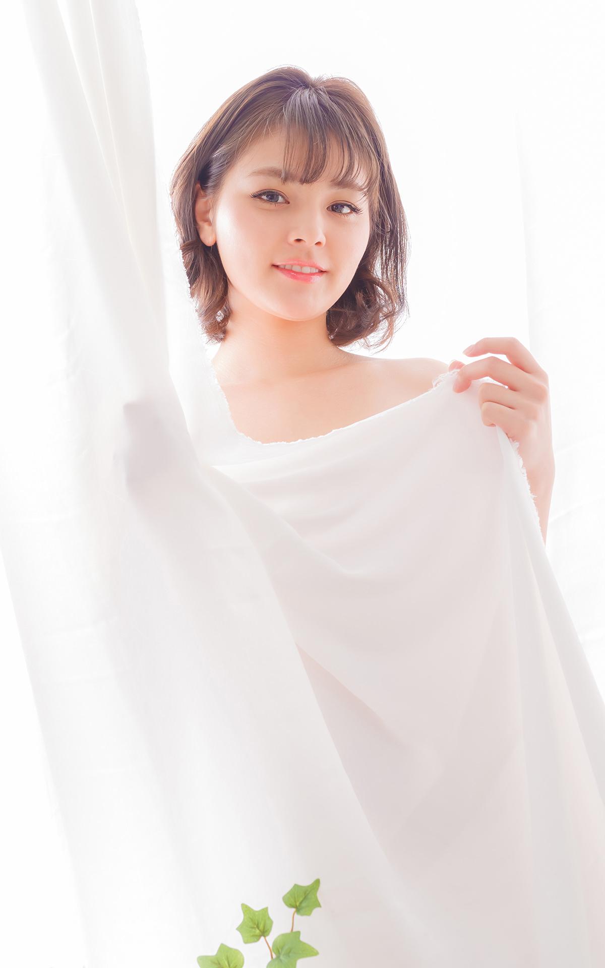 佐佐野愛美寫真集「魅惑の蜜」美少女傳説