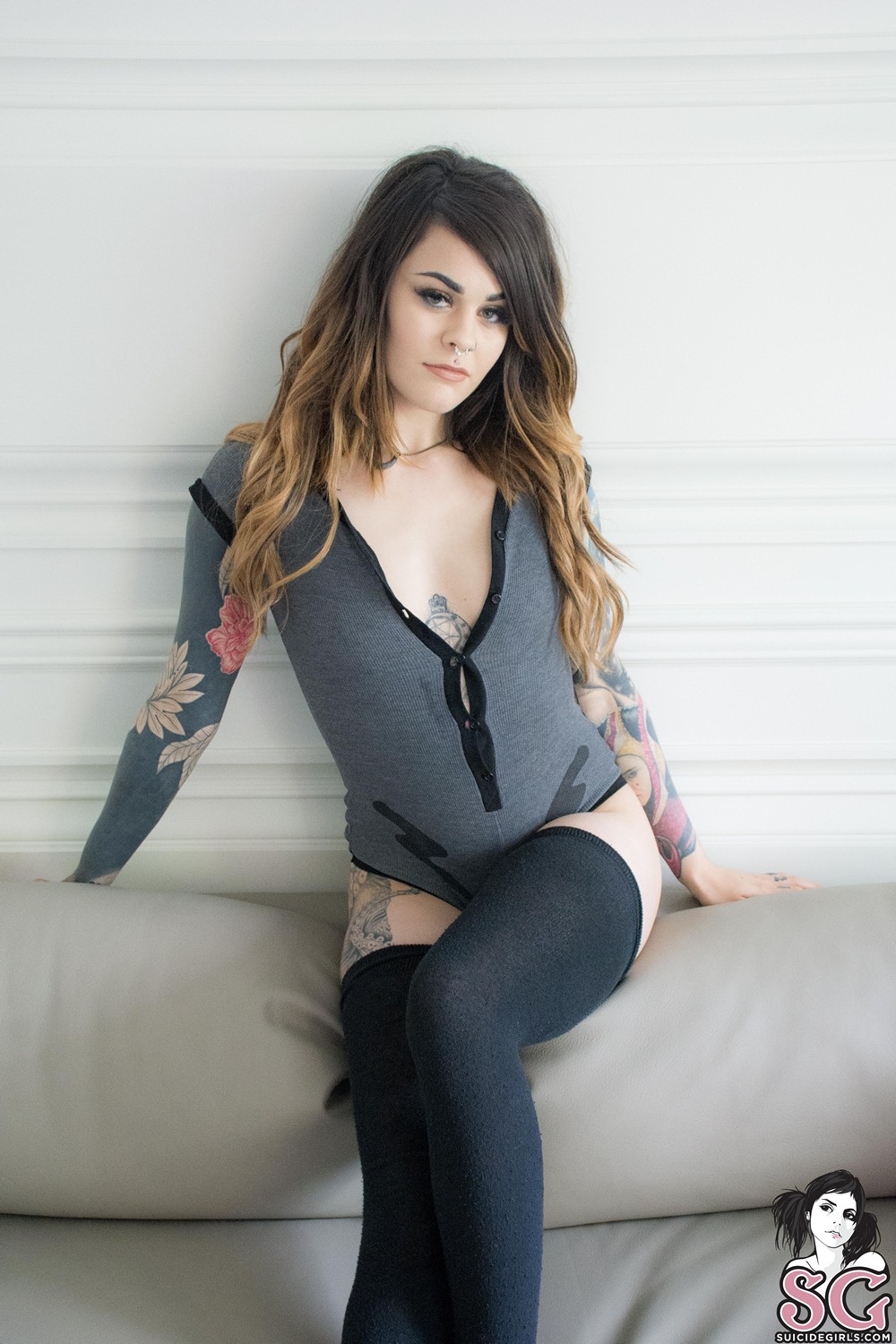 【Suicide Girls】Sep 25, 2022 - Sarahmoon - Steady Glow【48P】 - 貼圖 - 歐美寫真 -