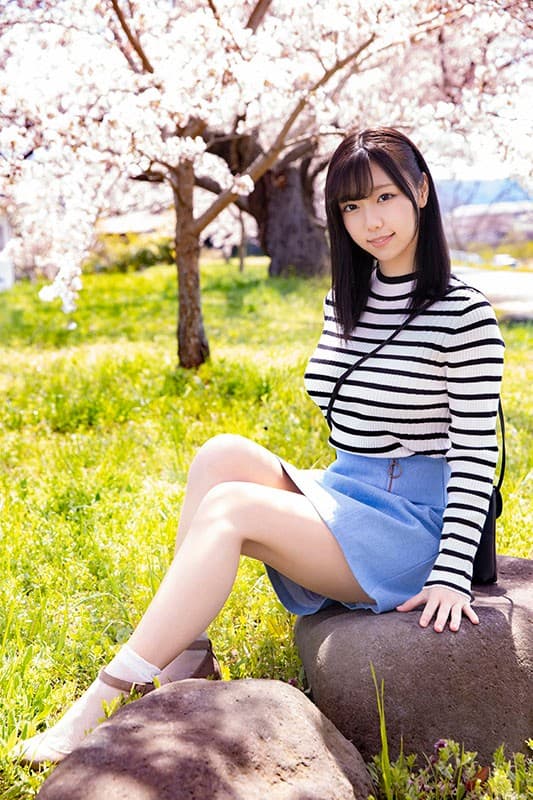 さつき芽衣、あどけない笑顔の巨乳美少女が性欲に目覚めて中出しセックス - 貼圖 - 性感激情 -