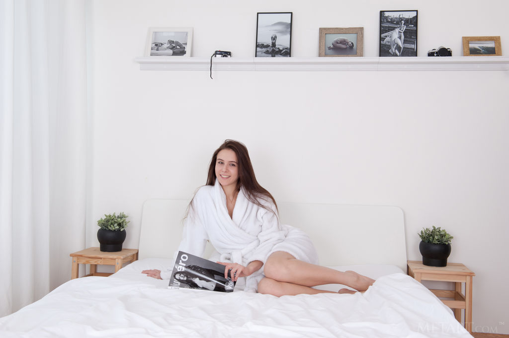 大尺辣模「裸露是日常」三點全開福利給的不手軟Alisa Amore-Liensi - 貼圖 - 歐美寫真 -