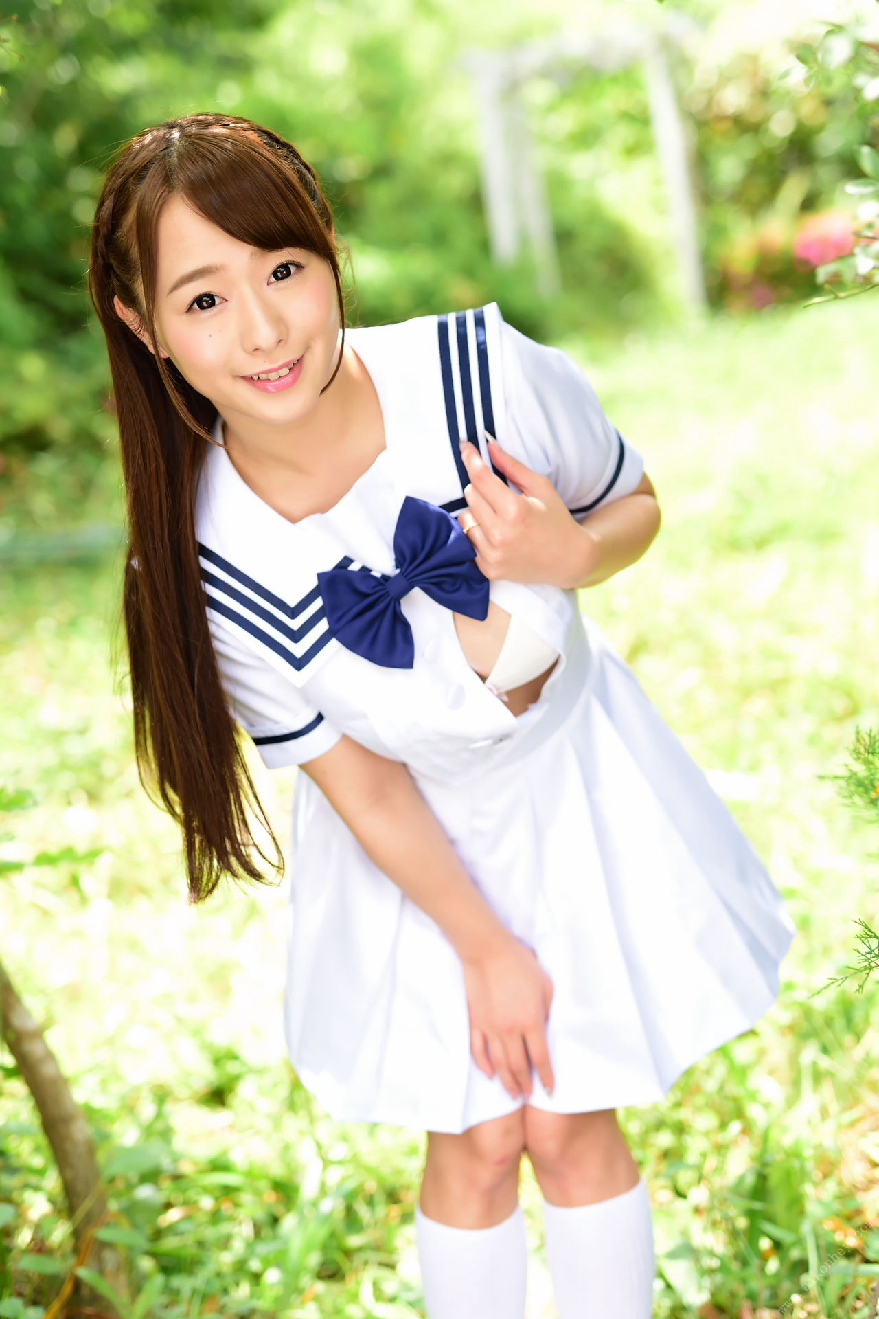 白石茉莉奈×友田彩也香[Photobook]SequenceNumber014(INTEC)